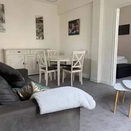 2 Pièces Idéalement Situé - Centre - Fr-1-843-33